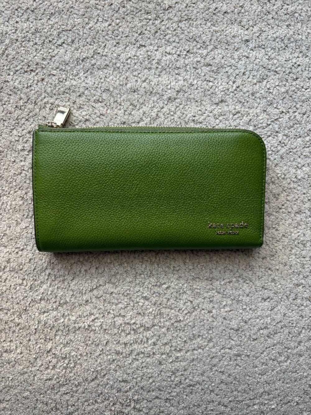 Kate Spade New York Devin Pebble Leather Zip Wallet